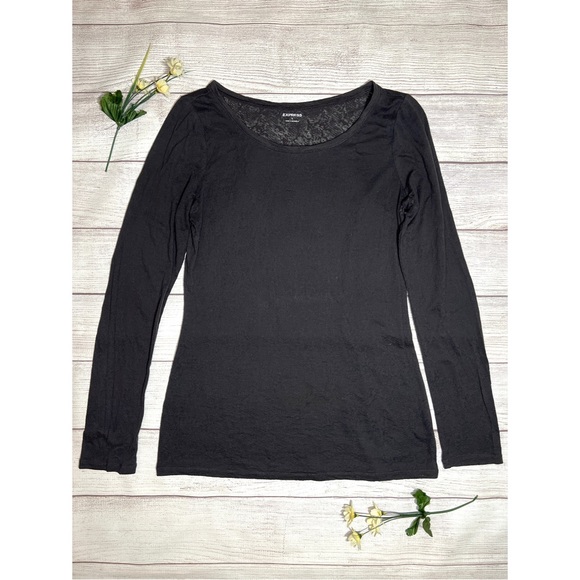 EXPRESS Basic Sheer Print Long Sleeve Top in Gray - Picture 2 of 12